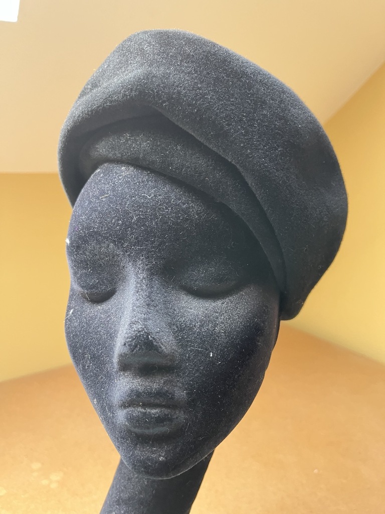 Black Felt Toque